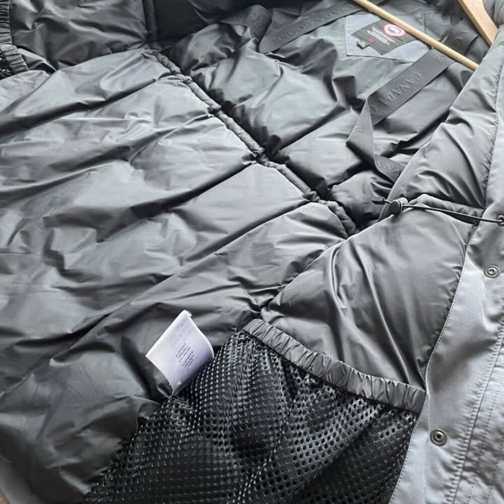 Canada Goose Trillium Parka - Titanium - TEI 4 - Picture 8 of 10